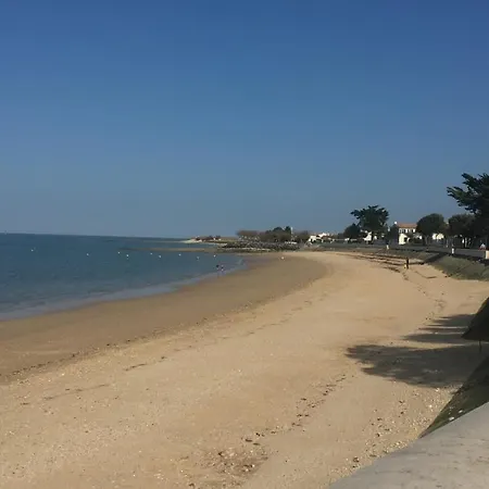 Semesterbostad La Petite Maison Sur L'ile De Re La Flotte