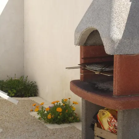 Semesterbostad La Petite Maison Sur L'ile De Re La Flotte