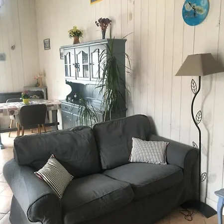 La Petite Maison Sur L'ile De Re *