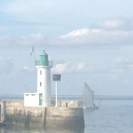 בית נופש La Petite Maison Sur L'ile De Re *