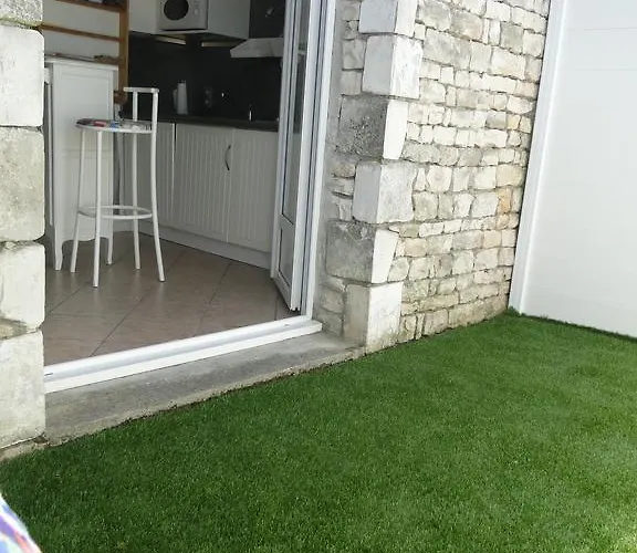 La Petite Maison Sur L'ile De Re