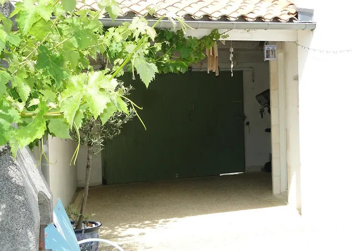 Ferienhaus La Petite Maison Sur L'ile De Re La Flotte