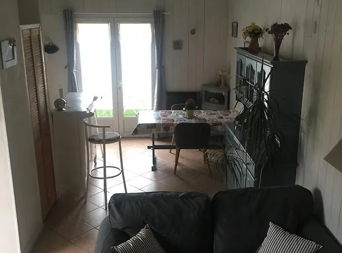 La Petite Maison Sur L'ile De Re * La Flotte