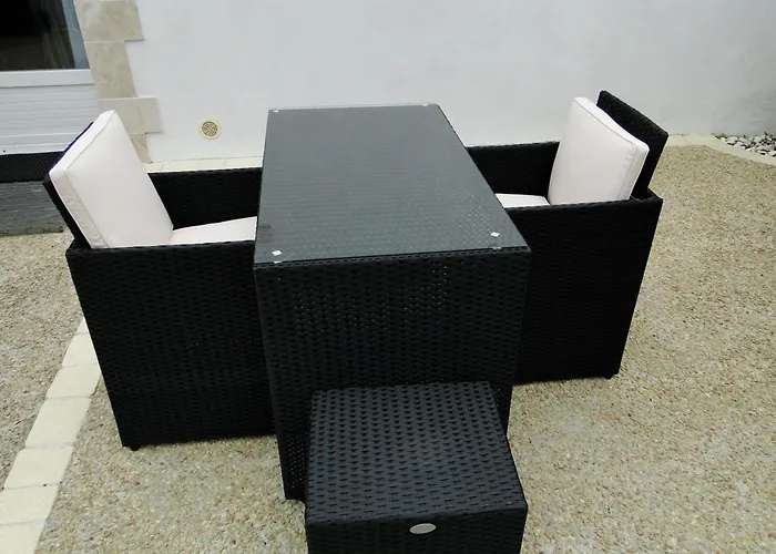 La Petite Maison Sur L'ile De Re * La Flotte